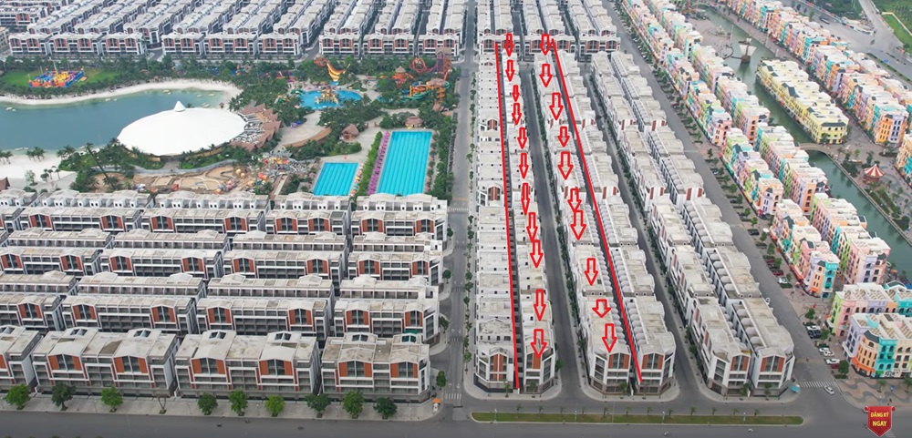 Bán liền kề Vịnh Thiên Đường 6 Vimhomes Ocean Park The Crown Hưng Yên giá rẻ nhất thị trường. Các căn có hỗ trợ vay vốn ngân hàng 70% giá trị hợp đồng. Dãy đẹp dễ cho thuê và kinh doanh