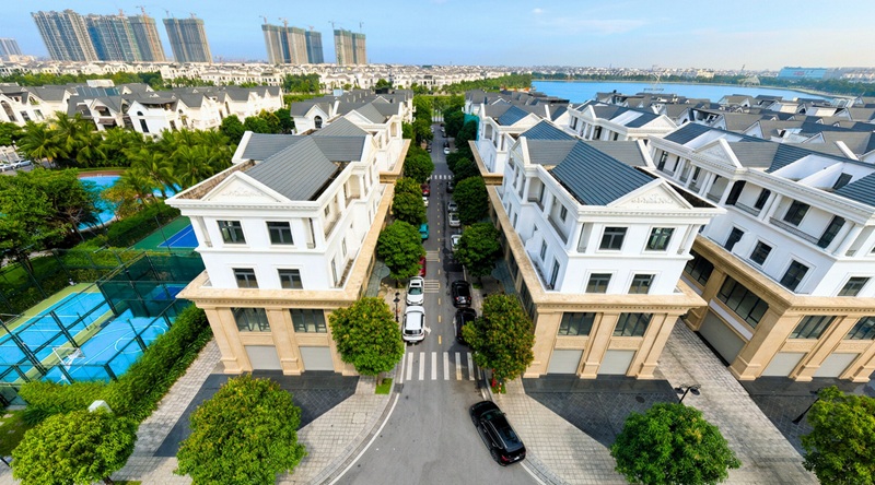 Nhà bàn giao Bất động sản thương mại Vinhomes Ocean Park 1 bùng nổ